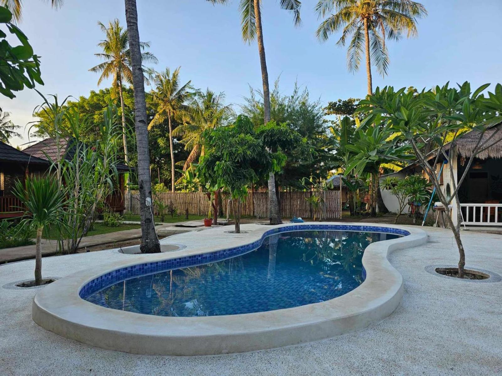 Ings Garden Hotel Gili Islands Exterior photo
